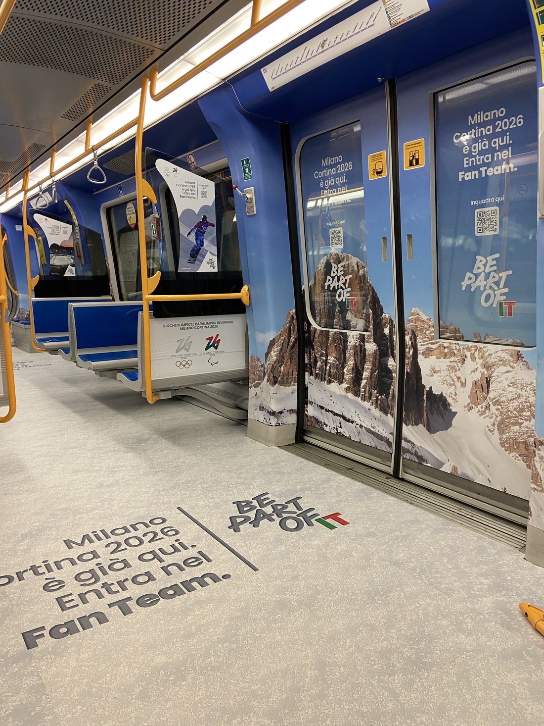 Vagone M5 con allestimento Milano Cortina 2026